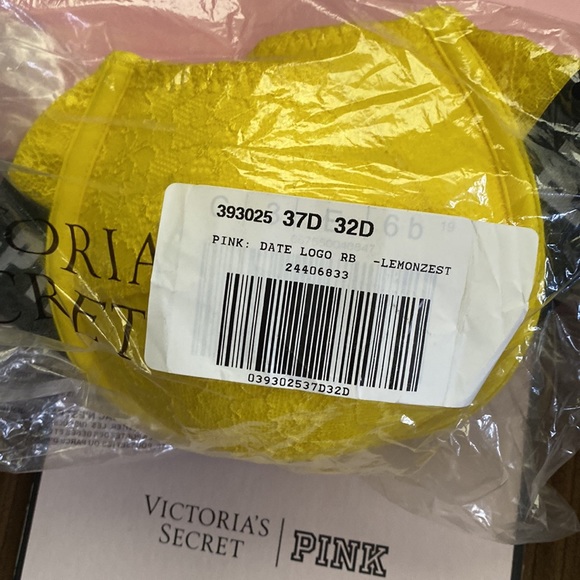 New VS Pink date logo racerback push up bra - Picture 4 of 4